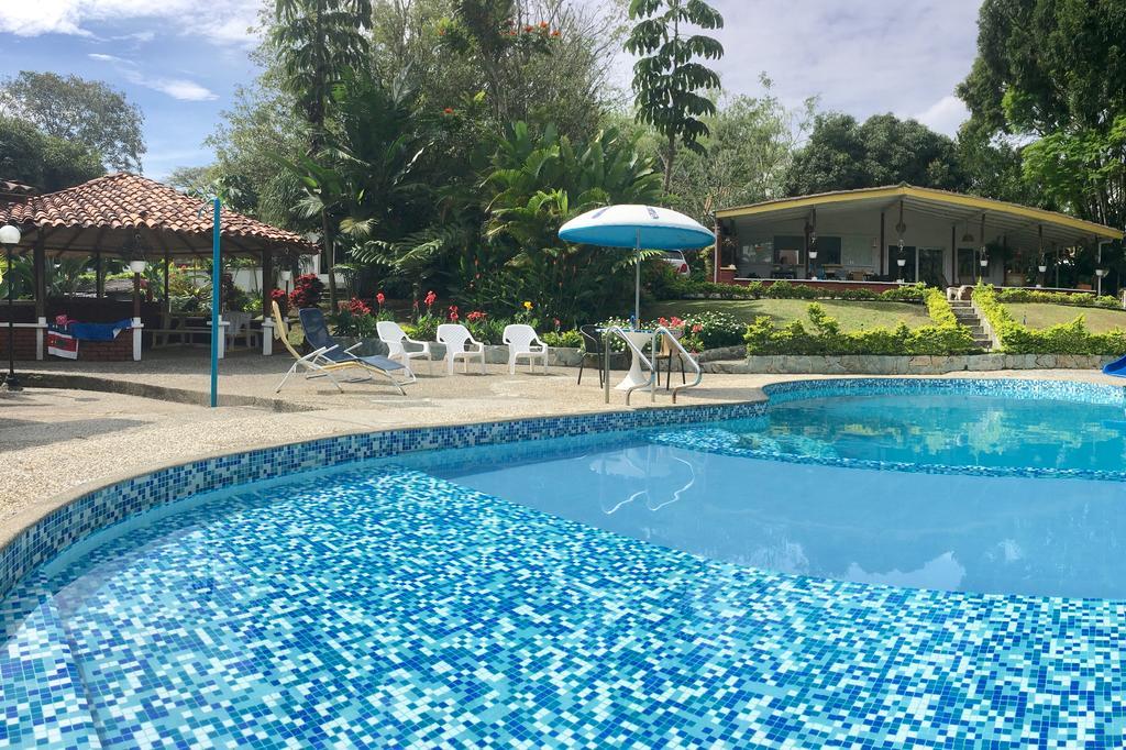 El Jardin De Los Colibries - Pereira, Risaralda Exteriör bild