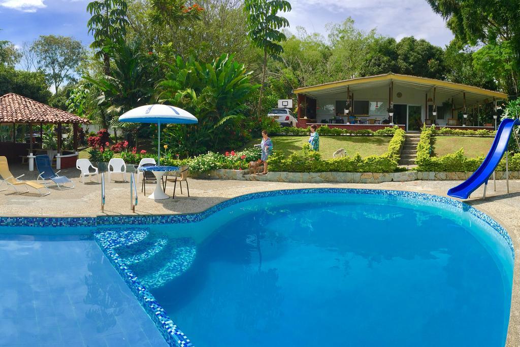 El Jardin De Los Colibries - Pereira, Risaralda Exteriör bild
